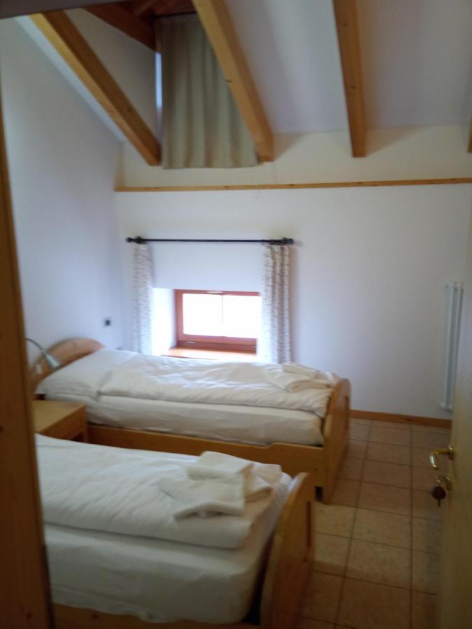 Taxus Hostel Pieve Tesino Екстериор снимка